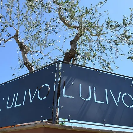Il Borgo Dell'ulivo Hotel 3*