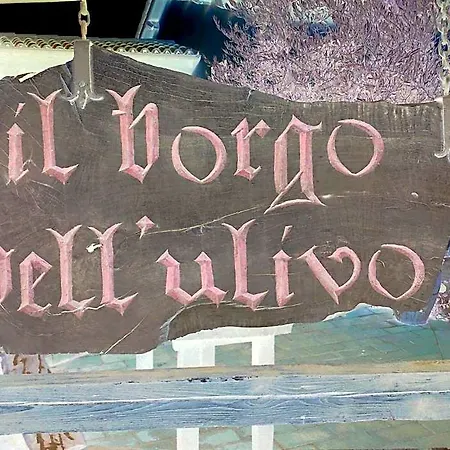 Il Borgo Dell'ulivo מלון