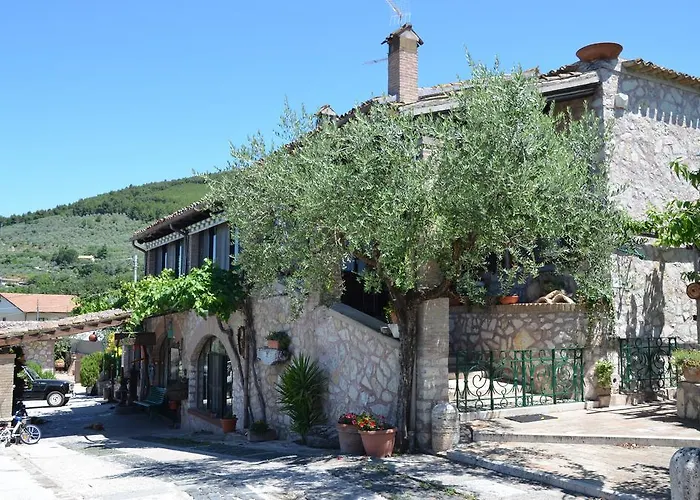 Il Borgo Dell'ulivo Hotel Trevi